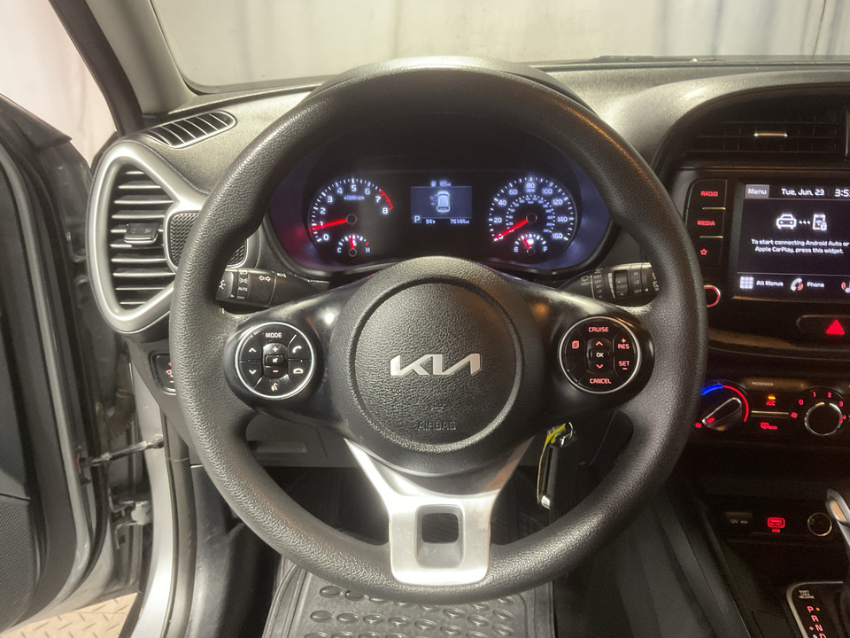 2022 Kia Soul LX CVT