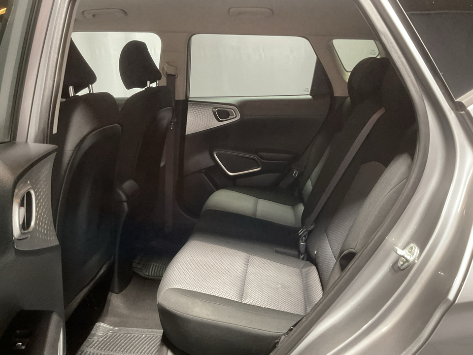 2022 Kia Soul LX CVT