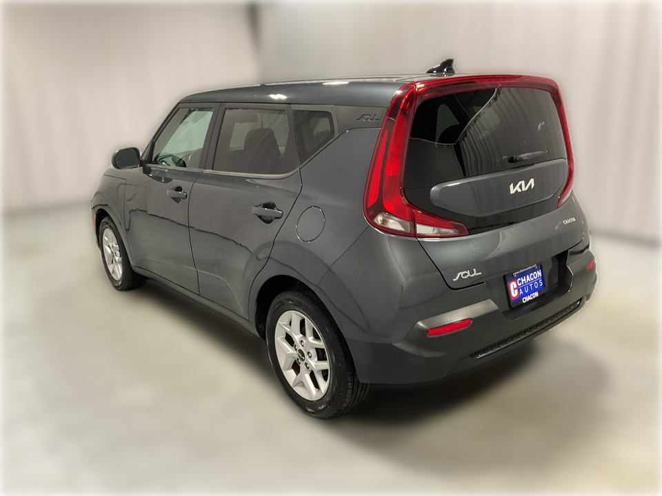 2022 Kia Soul LX CVT