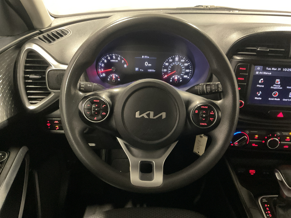 2022 Kia Soul LX CVT