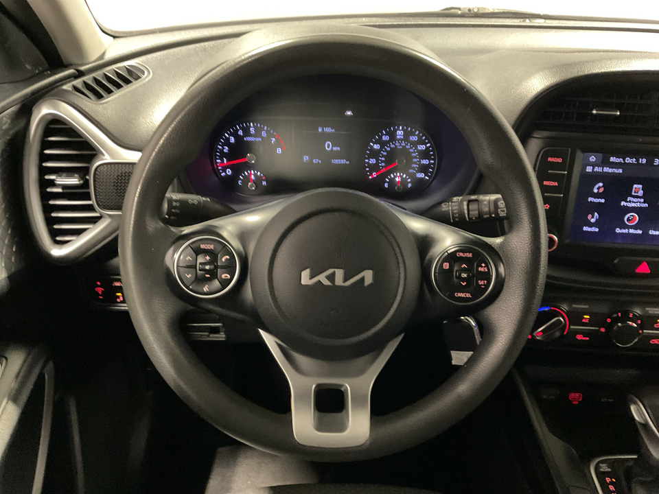 2022 Kia Soul LX CVT