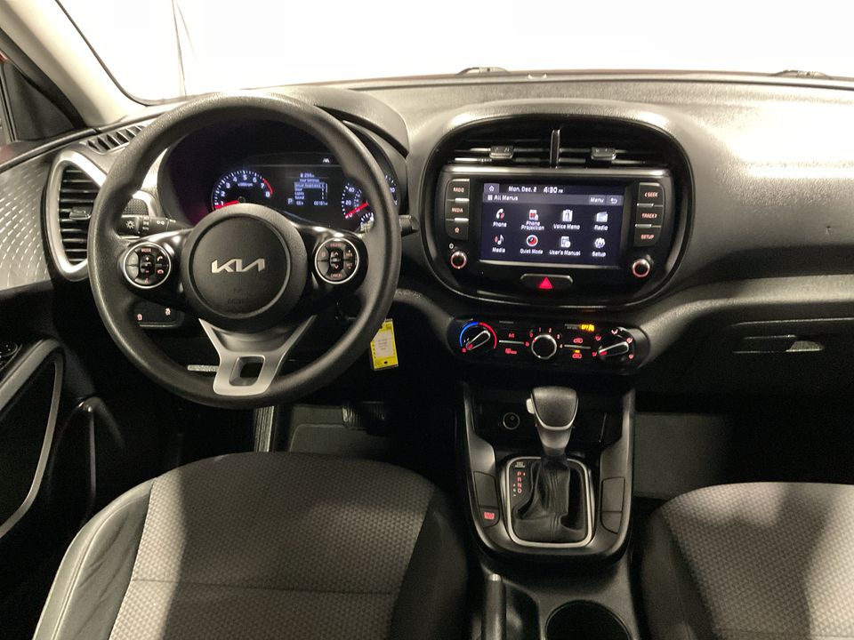 2022 Kia Soul LX CVT