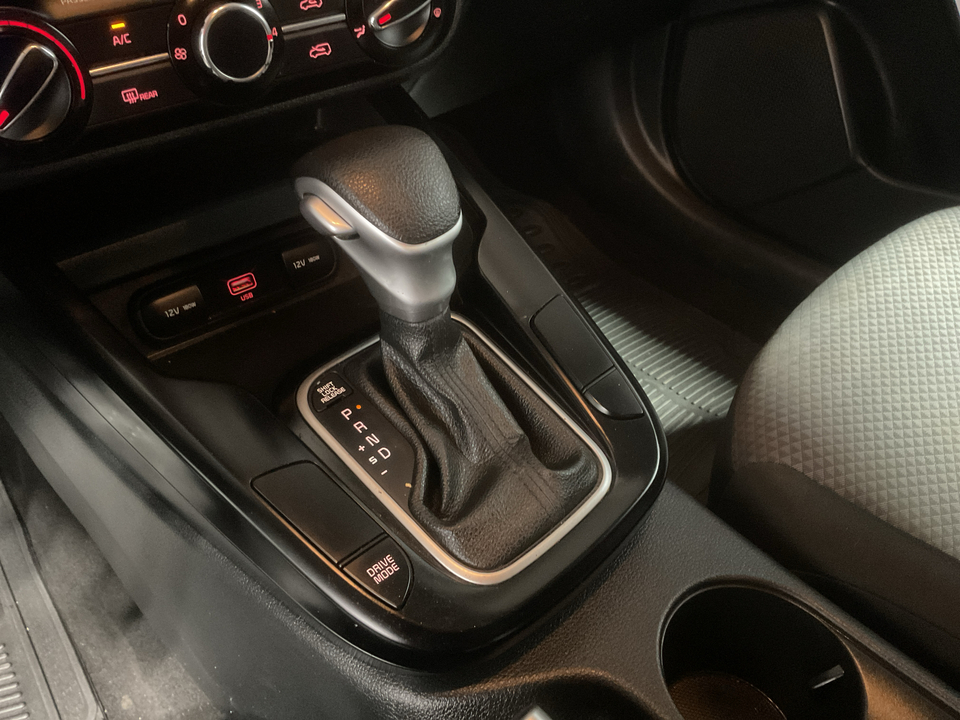 2022 Kia Soul LX CVT
