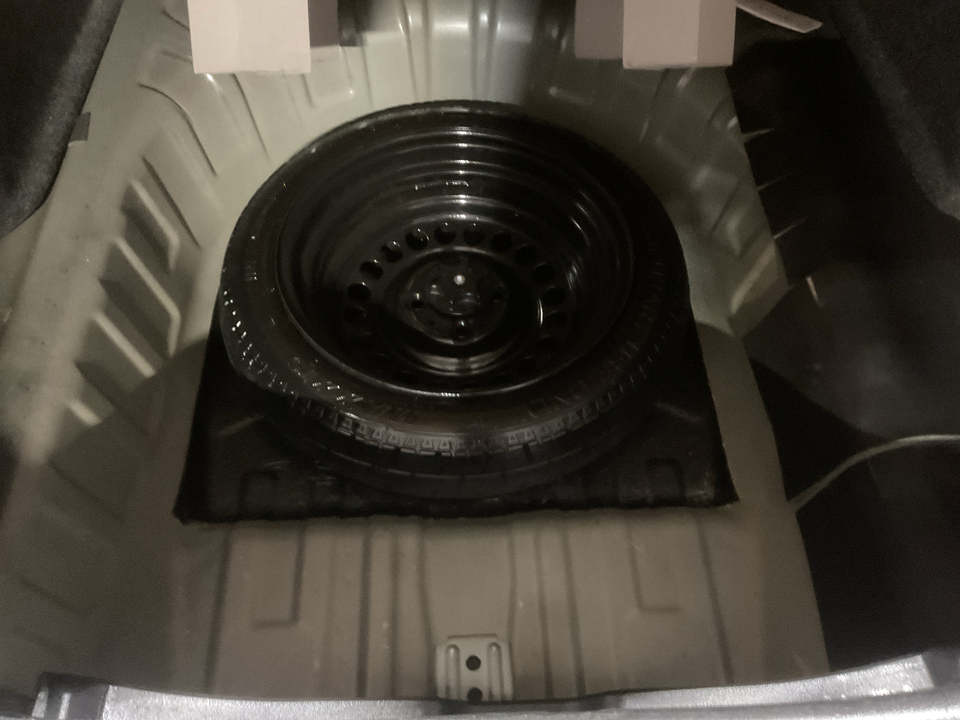 2021 Nissan Versa S CVT