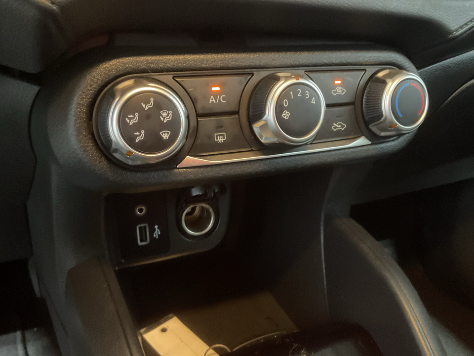 2021 Nissan Versa S CVT