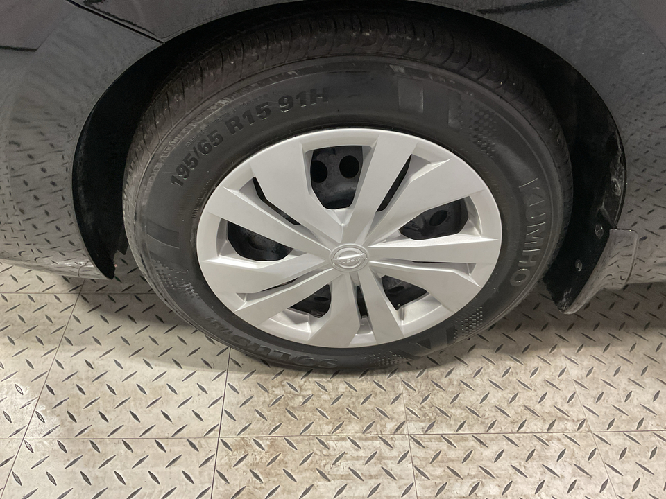 2025 Nissan Versa S CVT