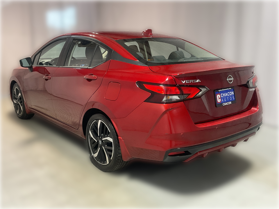 2024 Nissan Versa SR