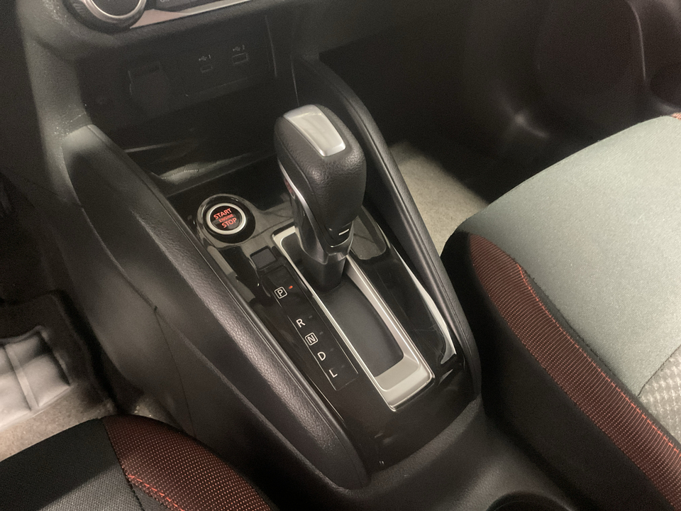 2024 Nissan Versa SR