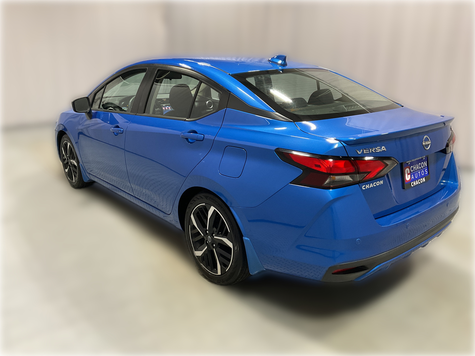 2024 Nissan Versa SR