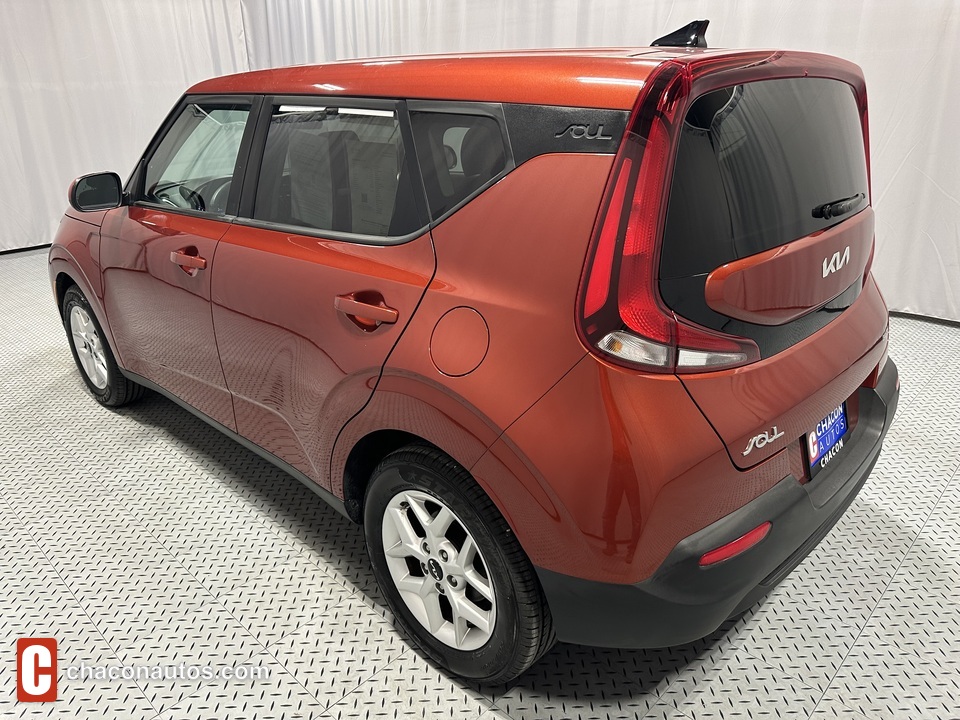 2022 Kia Soul LX CVT