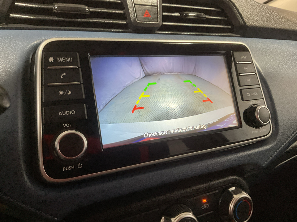 2025 Nissan Versa SV