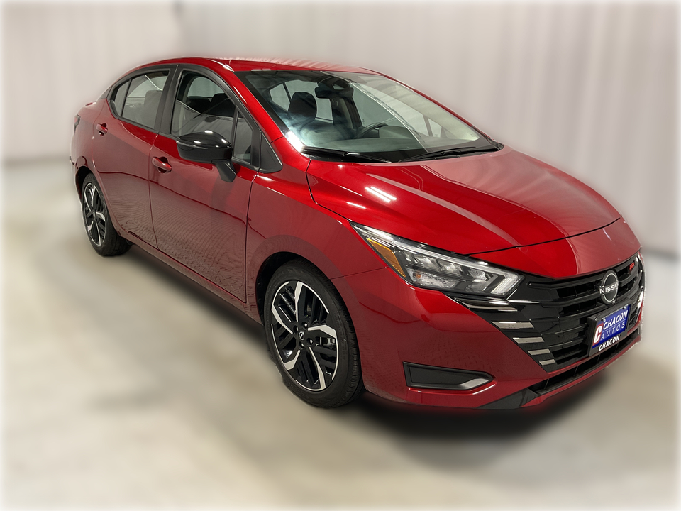 2024 Nissan Versa SR