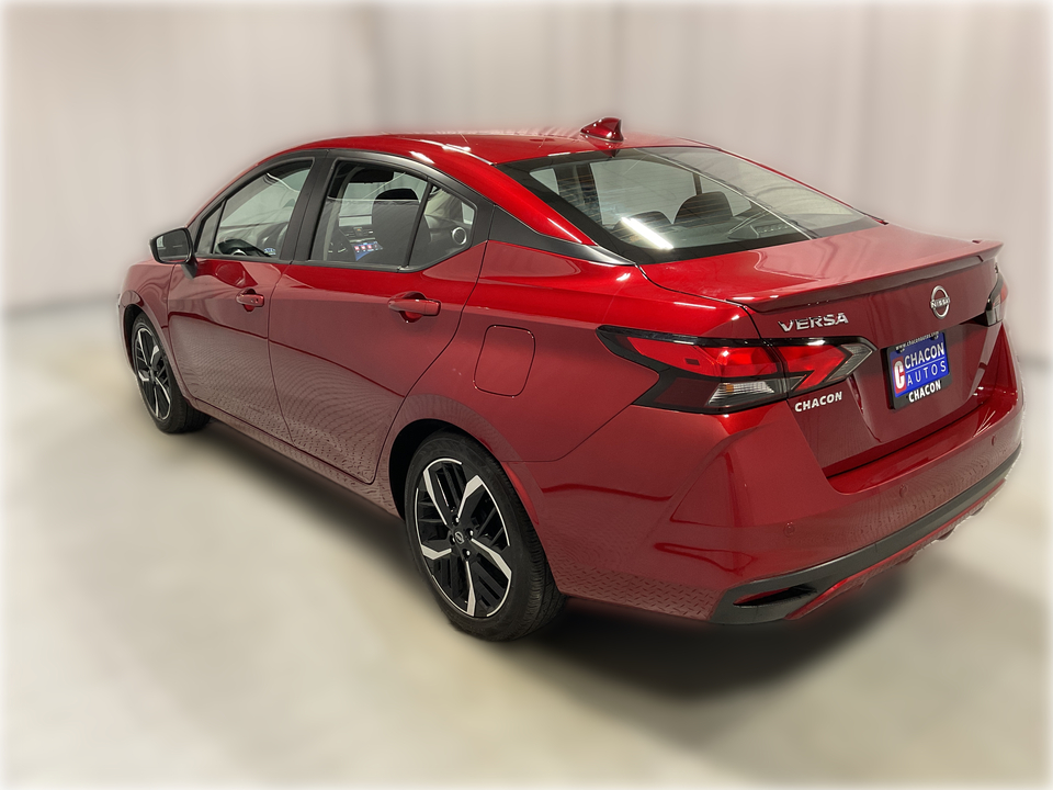 2024 Nissan Versa SR