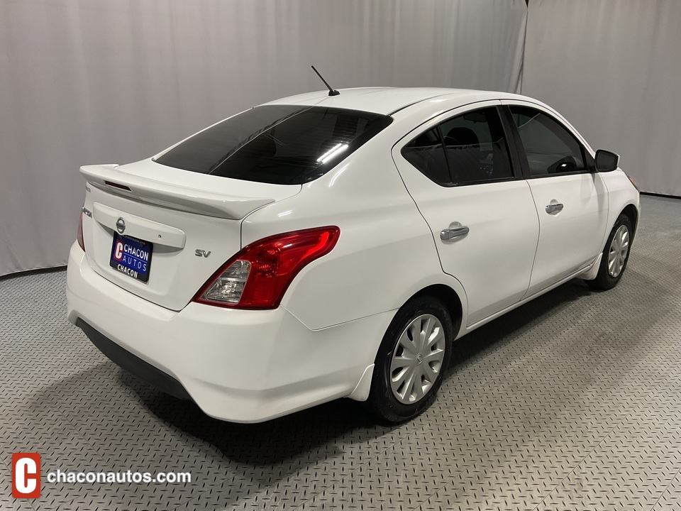 2019 Nissan Versa 1.6 SV Sedan