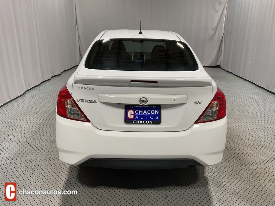 2019 Nissan Versa 1.6 SV Sedan