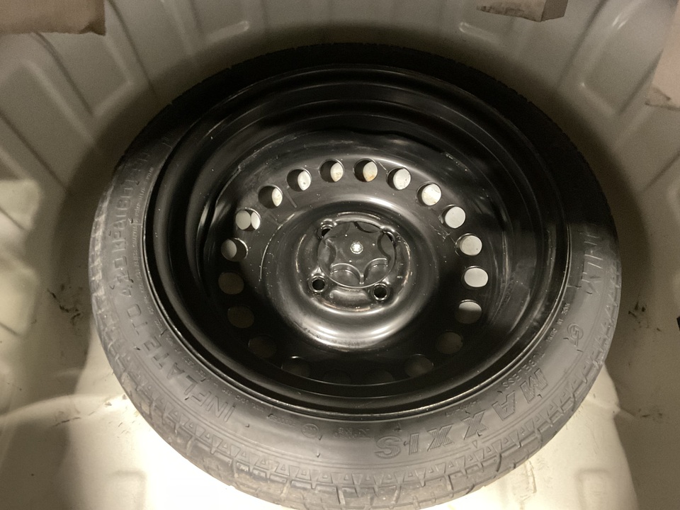 2019 Nissan Versa 1.6 SV Sedan