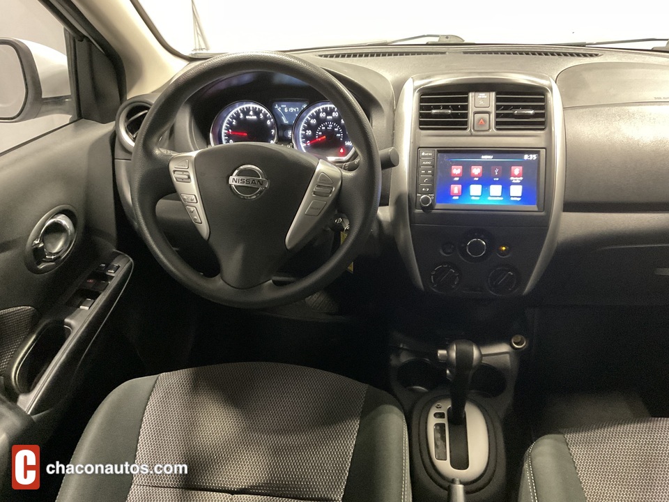 2019 Nissan Versa 1.6 SV Sedan