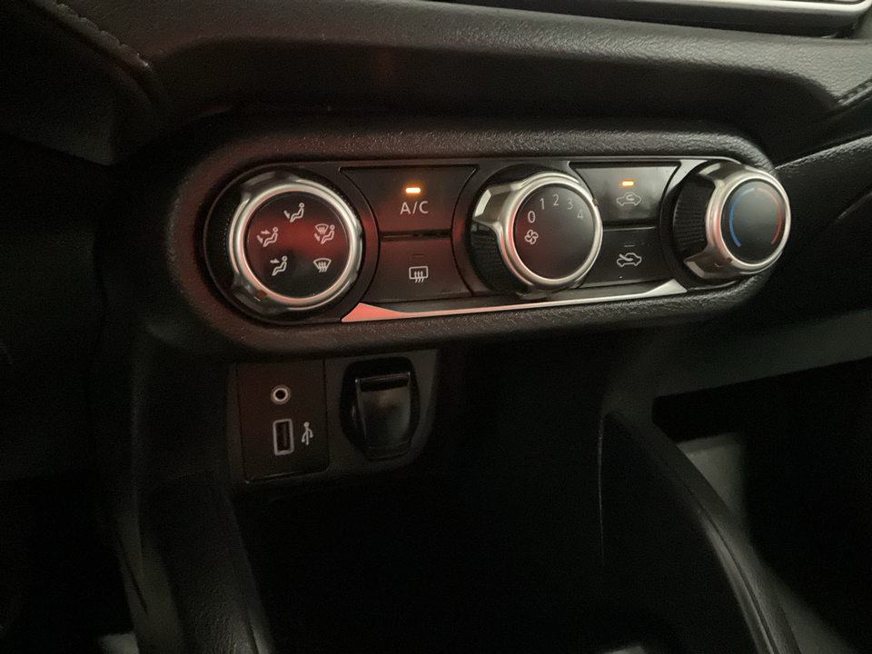 2021 Nissan Versa S CVT