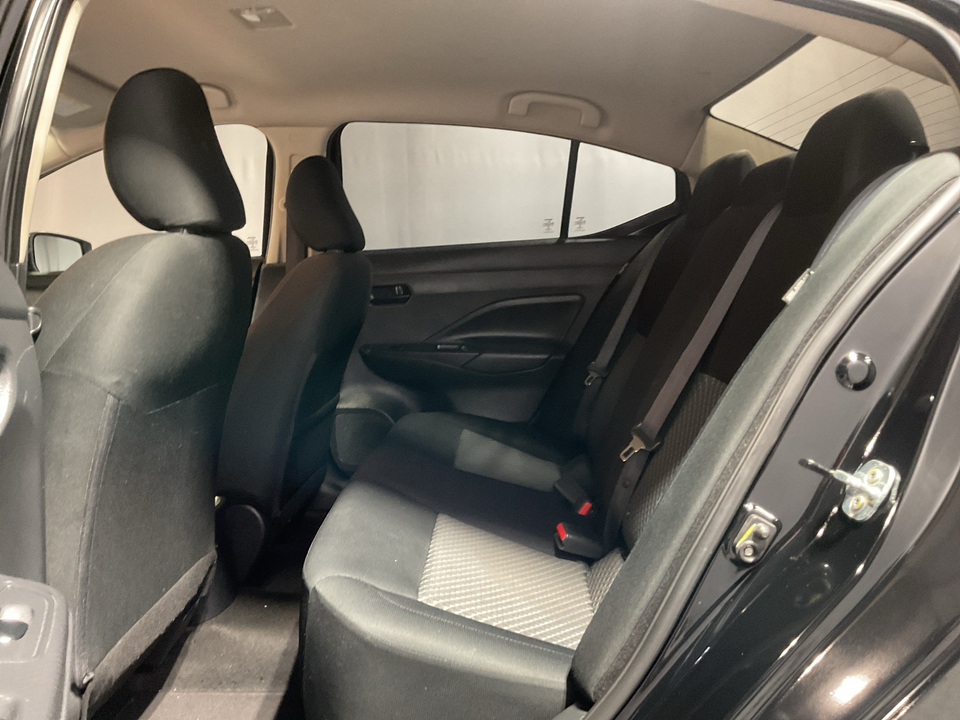 2021 Nissan Versa S CVT