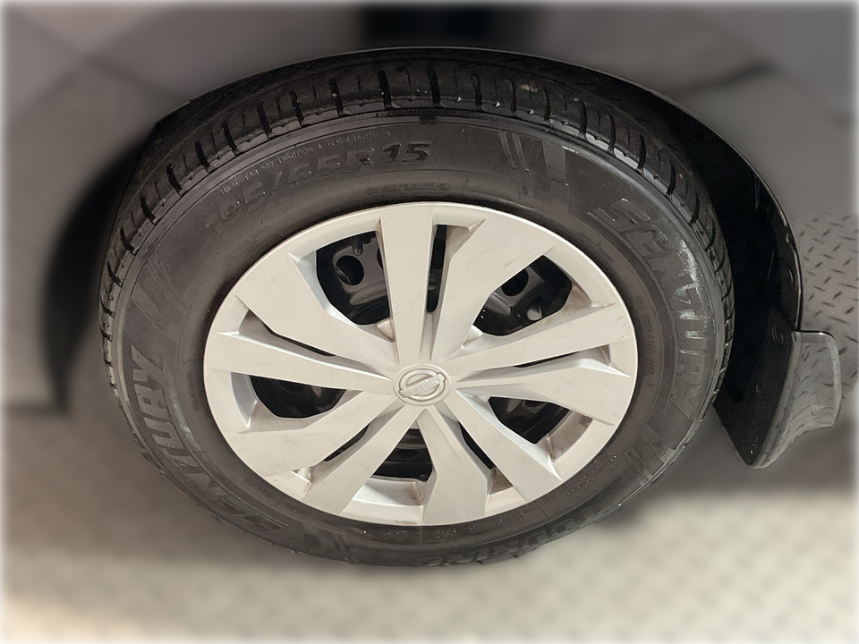 2021 Nissan Versa S CVT
