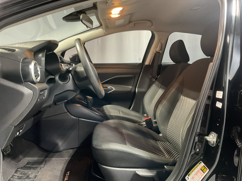 2021 Nissan Versa S CVT