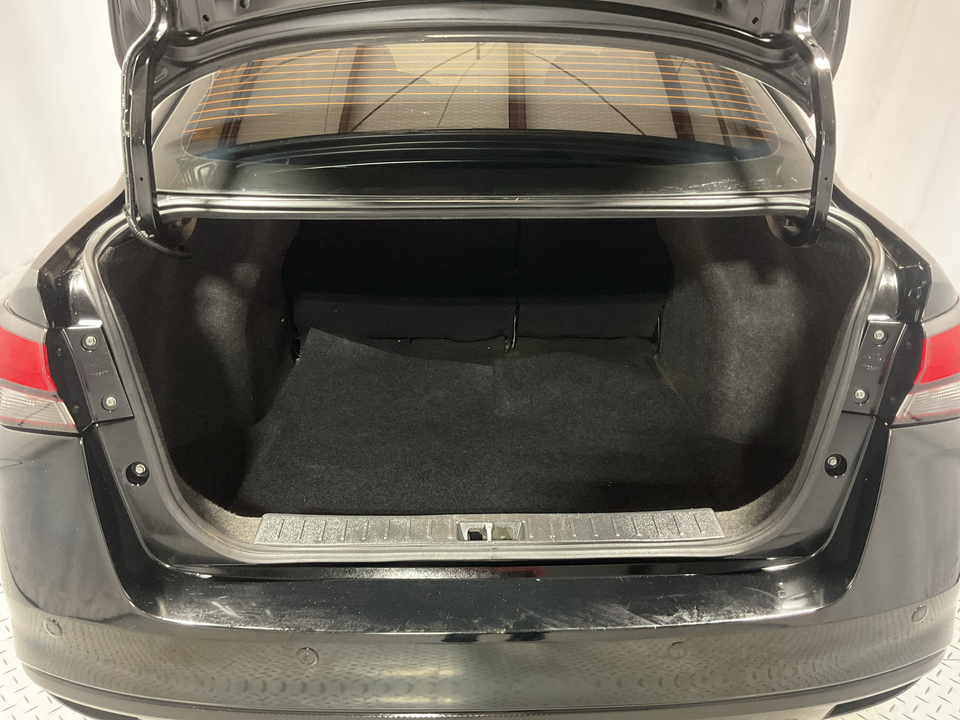 2021 Nissan Versa S CVT