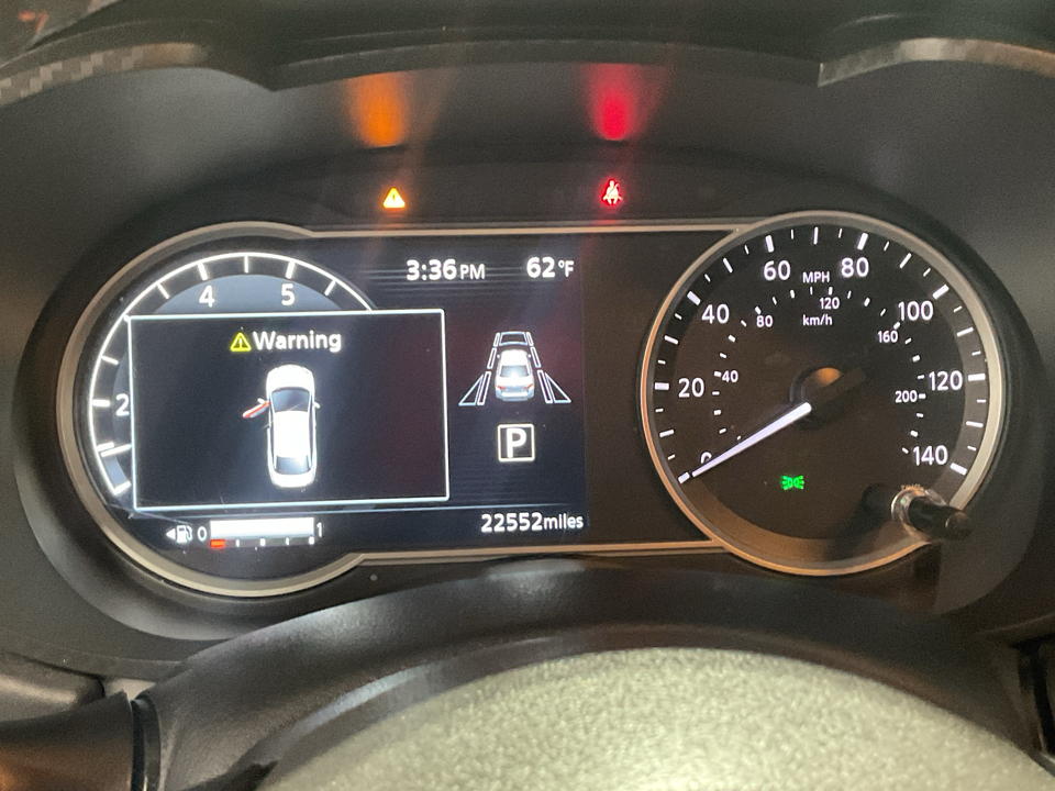 2024 Nissan Versa SR