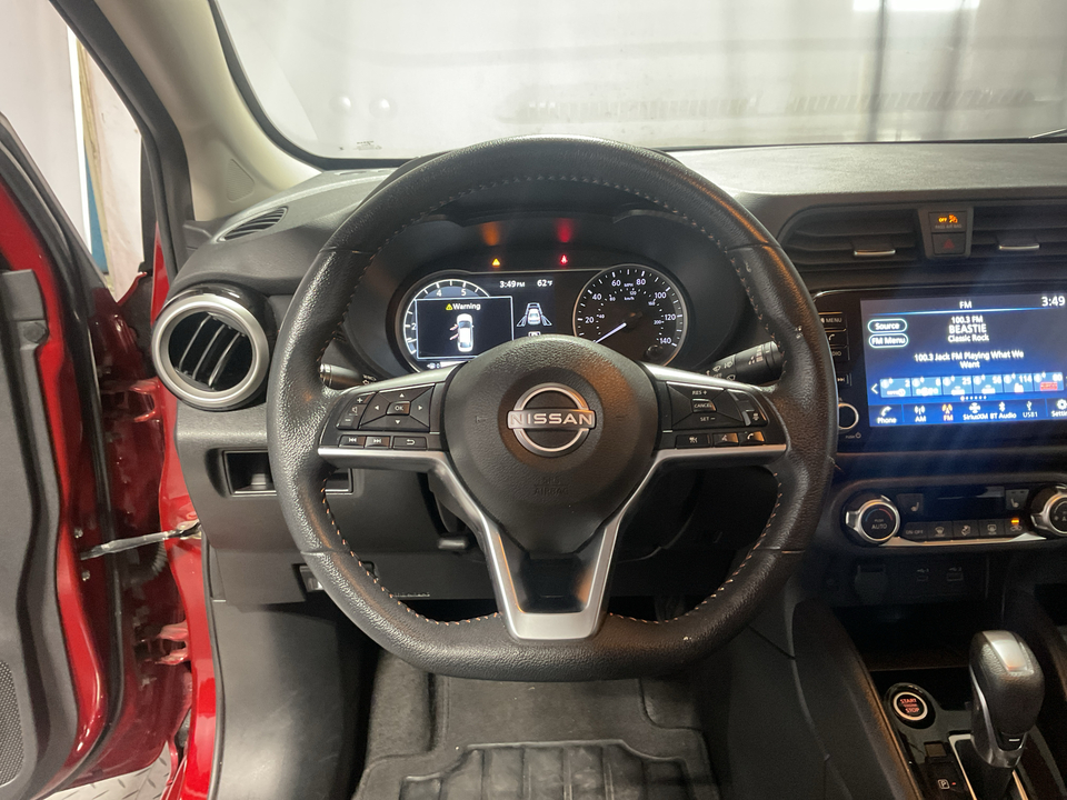 2024 Nissan Versa SR