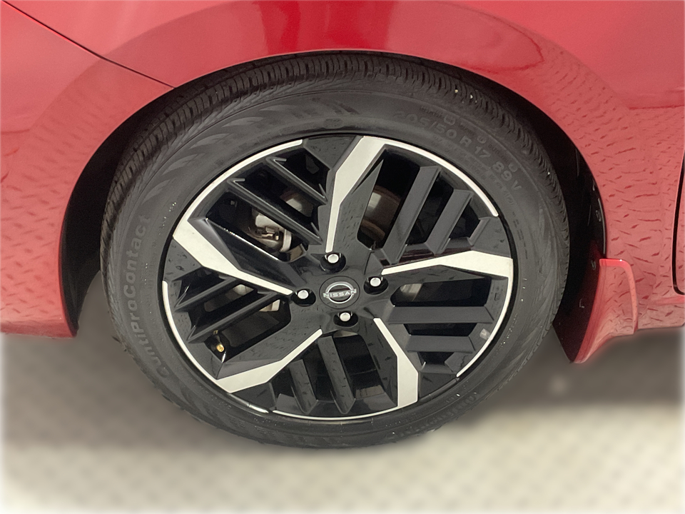 2024 Nissan Versa SR