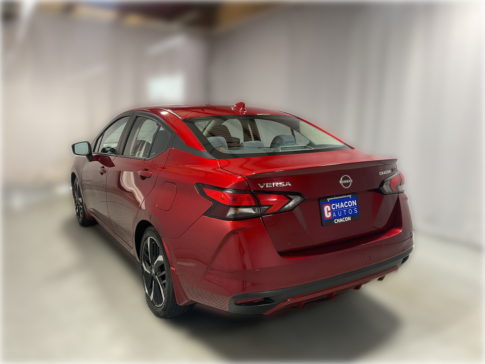 2024 Nissan Versa SR