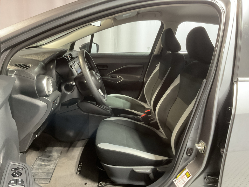 2025 Nissan Versa S CVT