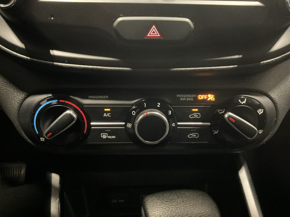 2022 Kia Soul LX CVT
