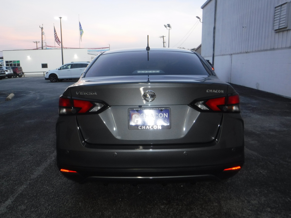 2021 Nissan Versa S CVT