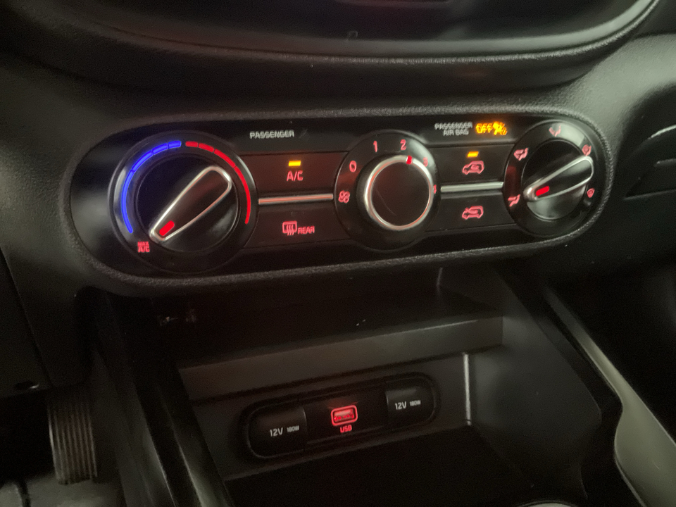 2022 Kia Soul LX CVT