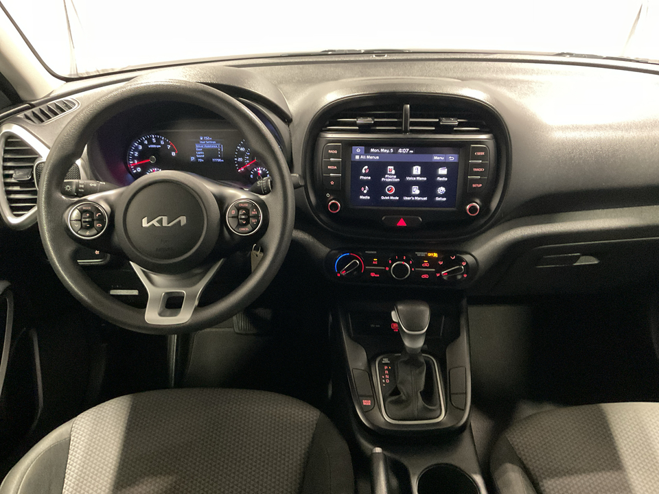 2022 Kia Soul LX CVT