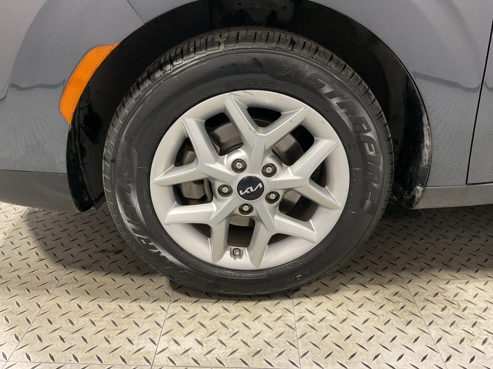 2022 Kia Soul LX CVT