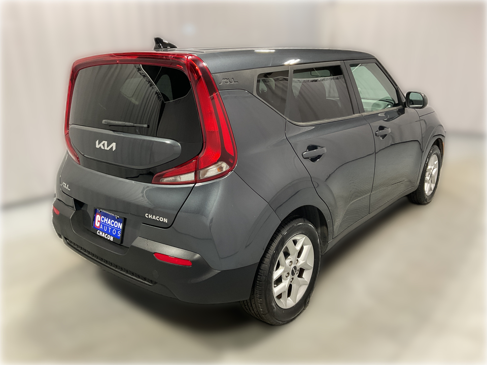 2022 Kia Soul LX CVT