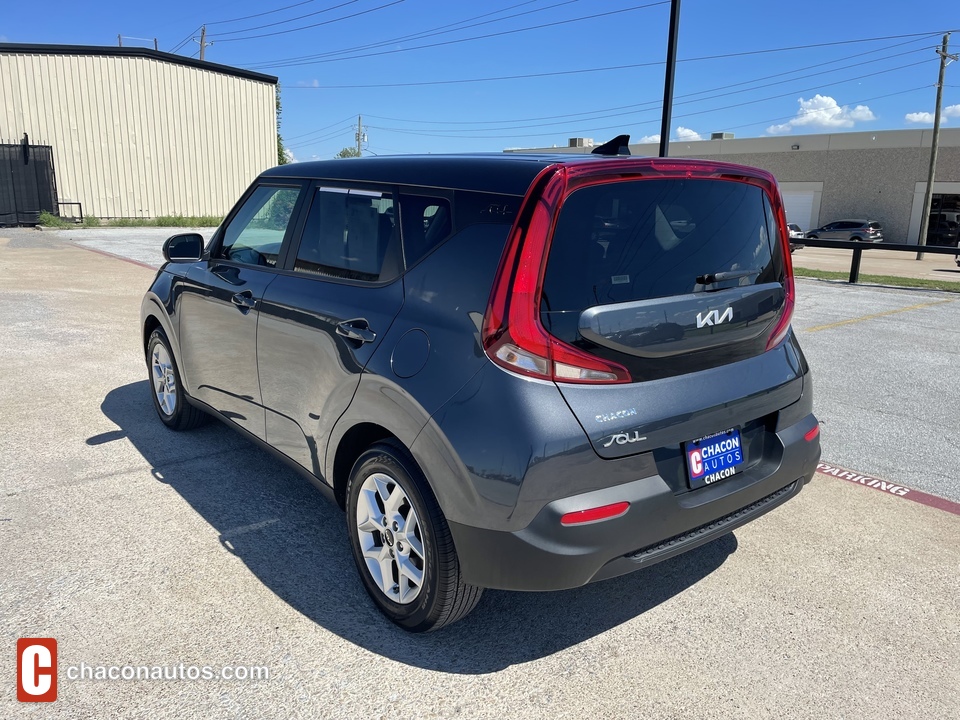 2022 Kia Soul LX CVT