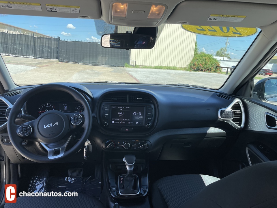 2022 Kia Soul LX CVT