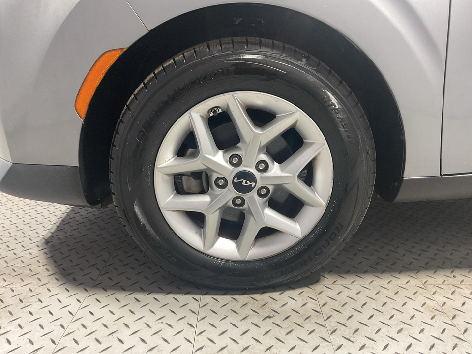 2022 Kia Soul LX CVT