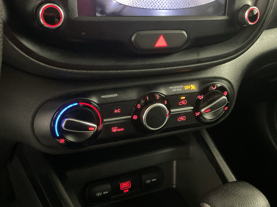 2022 Kia Soul LX CVT