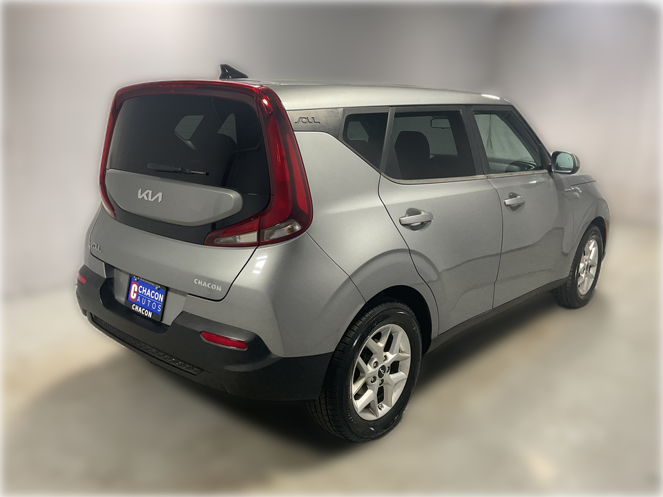 2022 Kia Soul LX CVT