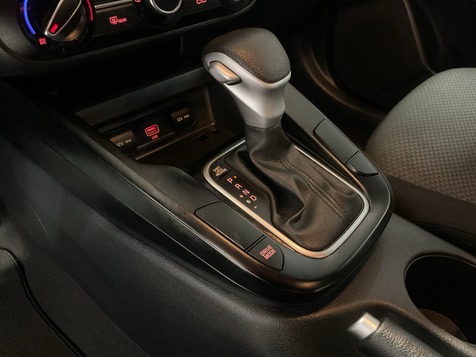 2022 Kia Soul LX CVT