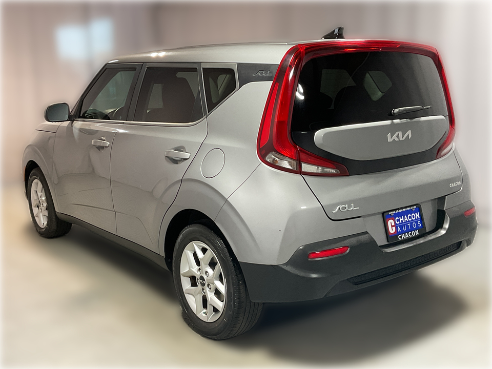 2022 Kia Soul LX CVT