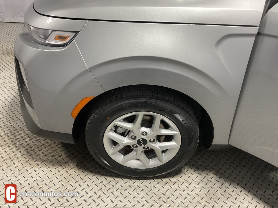 2022 Kia Soul LX CVT