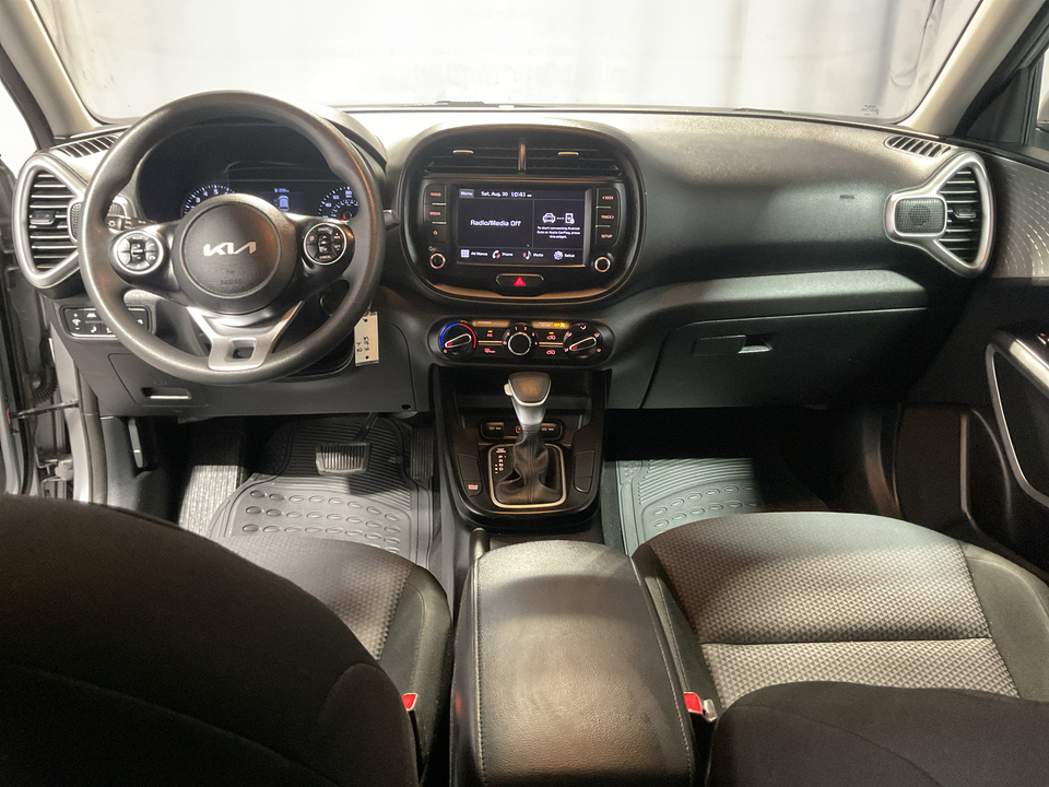 2022 Kia Soul LX CVT