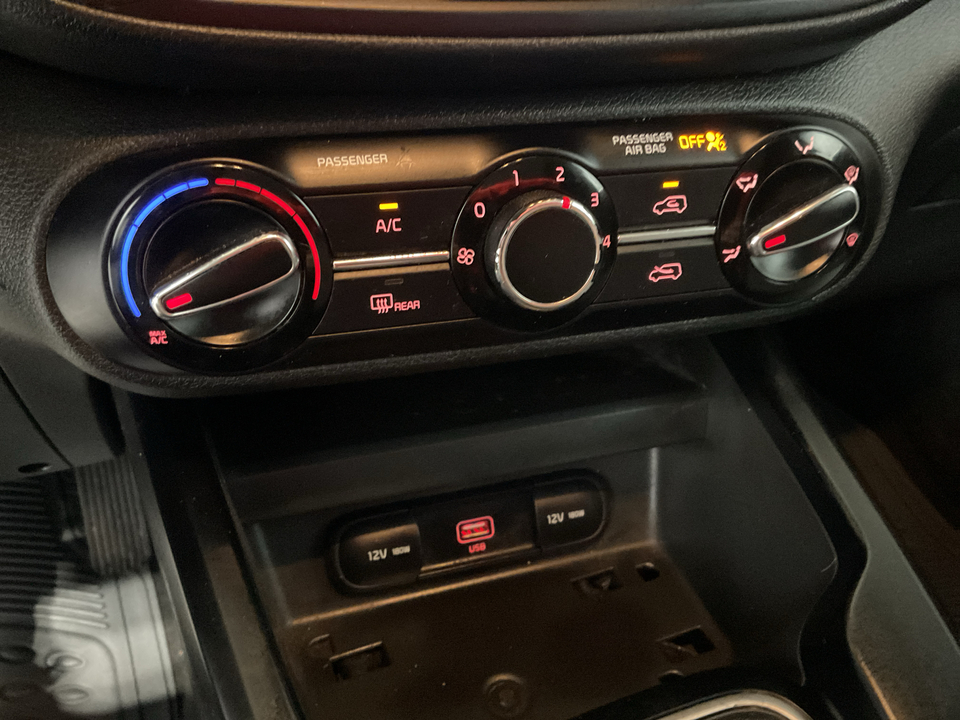 2022 Kia Soul LX CVT