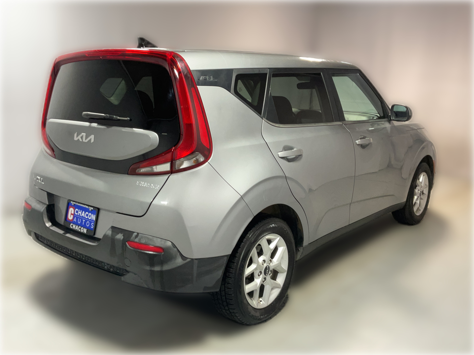 2022 Kia Soul LX CVT