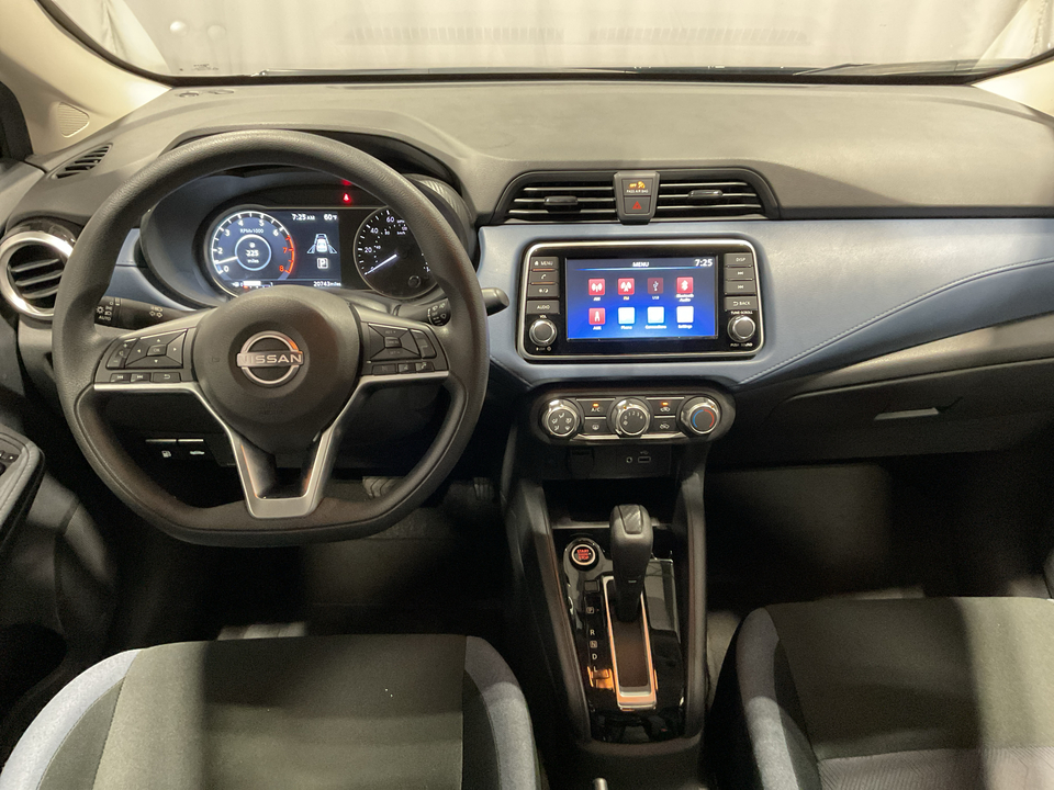 2025 Nissan Versa SV
