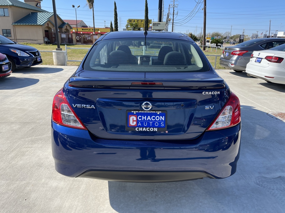 2019 Nissan Versa 1.6 SV Sedan